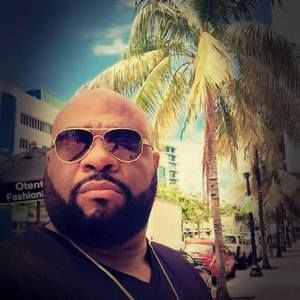 Meet your Posher, Steve